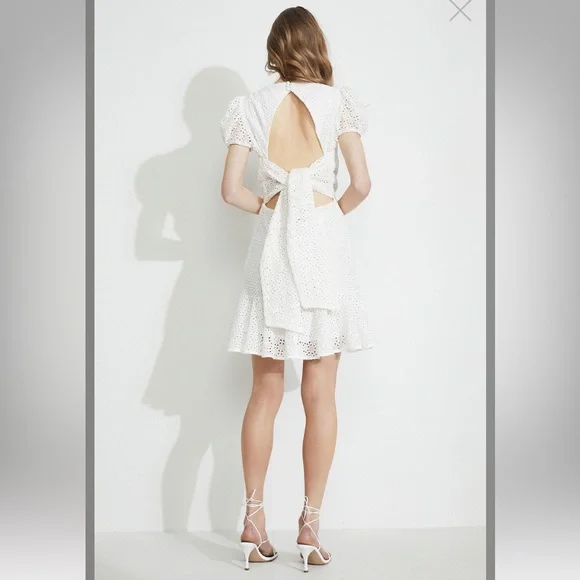 Bardot Nadia Tie Back Mini Eyelet Dress in ivory white size 12 - Picture 3 of 15